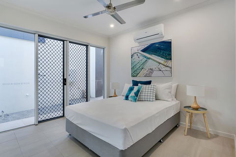 Oceans Edge Holiday Home - Surfers Paradise Gold Coast 13