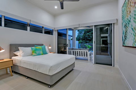 Oceans Edge Holiday Home - Surfers Paradise Gold Coast 12
