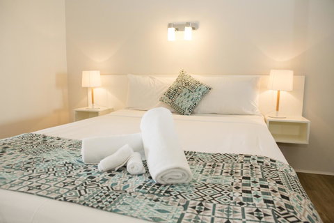 Amaroo At Trinity - Surfers Paradise Gold Coast 10