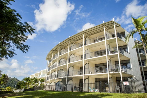 Amaroo At Trinity - Surfers Paradise Gold Coast 21