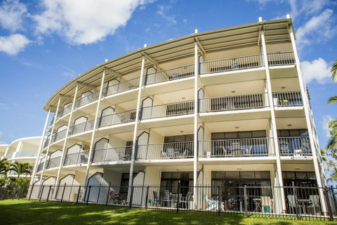 Amaroo At Trinity - Surfers Paradise Gold Coast 17