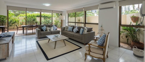 Norfolk Luxury Beachfront Apartments - Surfers Paradise Gold Coast 12