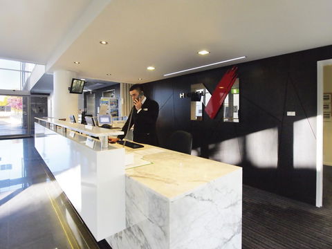 Oaks Townsville Metropole Hotel - Surfers Paradise Gold Coast 2