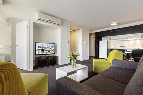 Code Apartments - Surfers Paradise Gold Coast 5
