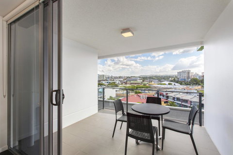 Code Apartments - Surfers Paradise Gold Coast 39