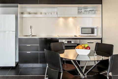 Code Apartments - Surfers Paradise Gold Coast 26