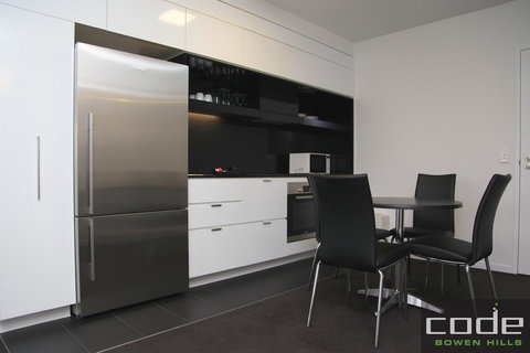 Code Apartments - Surfers Paradise Gold Coast 22