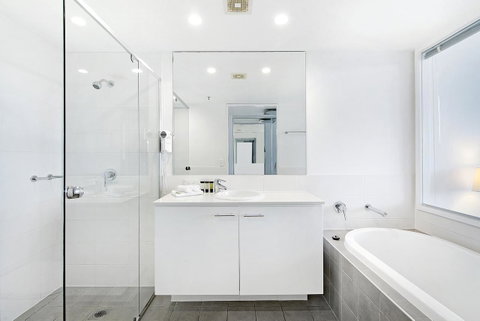 ULTIQA Freshwater Point Resort - Surfers Paradise Gold Coast 36
