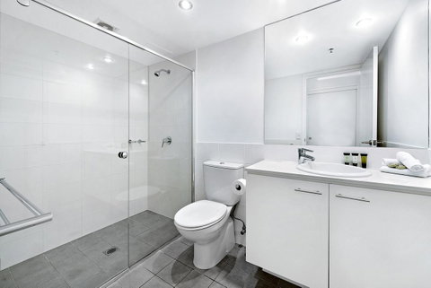 ULTIQA Freshwater Point Resort - Surfers Paradise Gold Coast 23