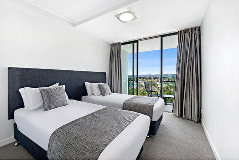 ULTIQA Freshwater Point Resort - Surfers Paradise Gold Coast 10