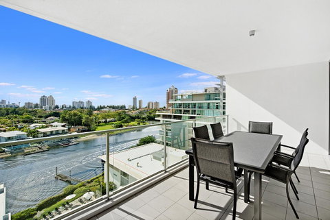 ULTIQA Freshwater Point Resort - Surfers Paradise Gold Coast 34