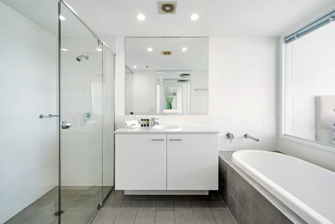 ULTIQA Freshwater Point Resort - Surfers Paradise Gold Coast 4