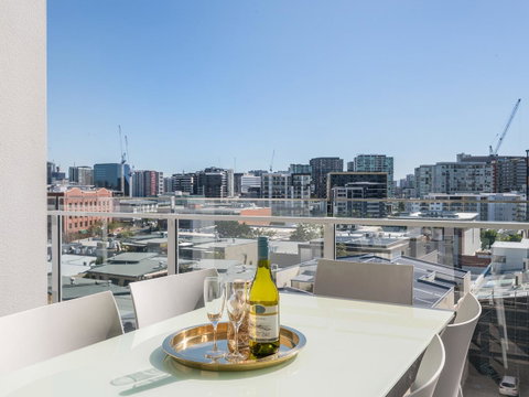 DoubleOne3 Apartments - Surfers Paradise Gold Coast 28