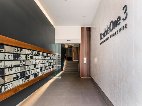 DoubleOne3 Apartments - Surfers Paradise Gold Coast 19