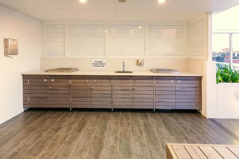 DoubleOne3 Apartments - Surfers Paradise Gold Coast 36