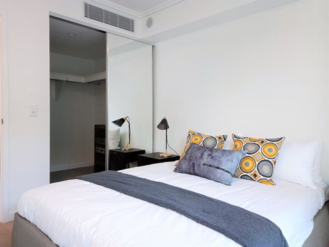 DoubleOne3 Apartments - Surfers Paradise Gold Coast 13