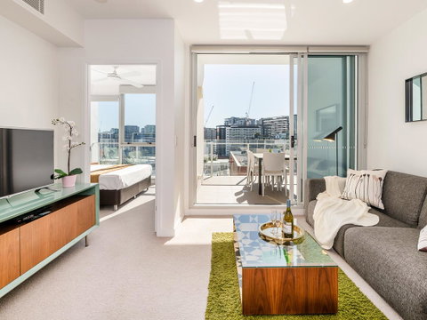 DoubleOne3 Apartments - Surfers Paradise Gold Coast 6