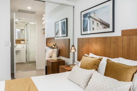 DoubleOne3 Apartments - Surfers Paradise Gold Coast 5