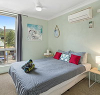 Location 2BR Town View Unit in Centre of Airlie.