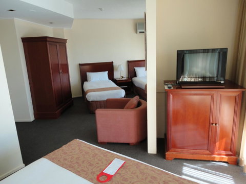 Madison Tower Mill Hotel - Surfers Paradise Gold Coast 20