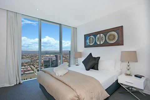 Number 1 H Residences - WiFi, Parking & More By Gold Coast Holidays - Surfers Paradise Gold Coast 5