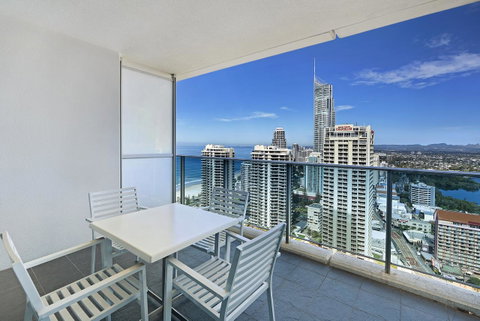 Number 1 H Residences - WiFi, Parking & More By Gold Coast Holidays - Surfers Paradise Gold Coast 21