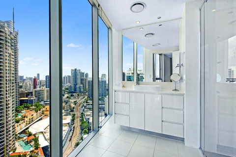 Number 1 H Residences - WiFi, Parking & More By Gold Coast Holidays - Surfers Paradise Gold Coast 31
