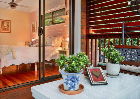 Manitzky Magic -B&B Home With Heart - Surfers Paradise Gold Coast 1