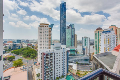 Republic Apartments Brisbane City - Surfers Paradise Gold Coast 11