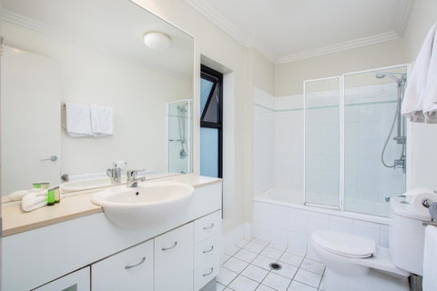 Republic Apartments Brisbane City - Surfers Paradise Gold Coast 16