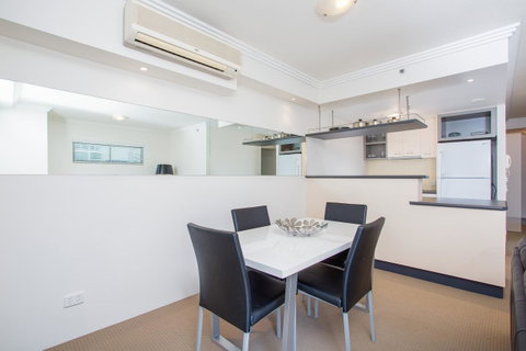 Republic Apartments Brisbane City - Surfers Paradise Gold Coast 19