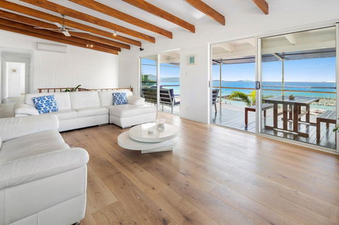 Nautilus On The Hill - Airlie Beach - Surfers Paradise Gold Coast 33