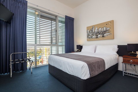 Oxygen Apartments - Surfers Paradise Gold Coast 20
