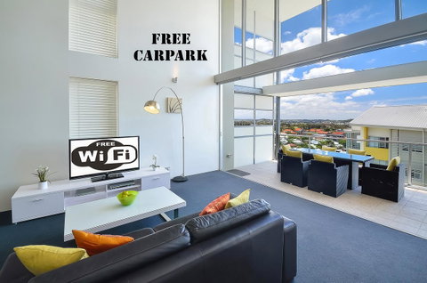 Oxygen Apartments - Surfers Paradise Gold Coast 3
