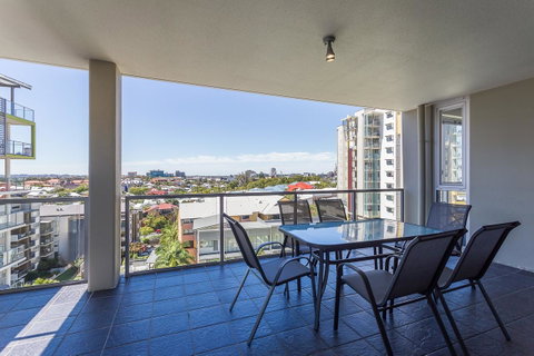 Oxygen Apartments - Surfers Paradise Gold Coast 32