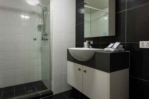 Oxygen Apartments - Surfers Paradise Gold Coast 5