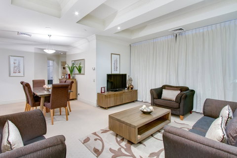 MacArthur Chambers - Surfers Paradise Gold Coast 22