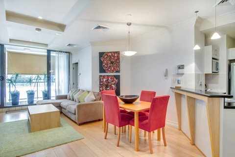 MacArthur Chambers - Surfers Paradise Gold Coast 17