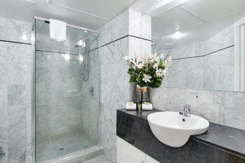 MacArthur Chambers - Surfers Paradise Gold Coast 3