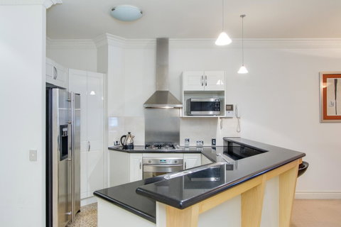 MacArthur Chambers - Surfers Paradise Gold Coast 2