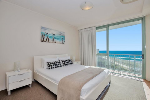 The Waterford On Main Beach - Surfers Paradise Gold Coast 23