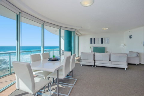 The Waterford On Main Beach - Surfers Paradise Gold Coast 16
