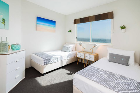 The Waterford On Main Beach - Surfers Paradise Gold Coast 11