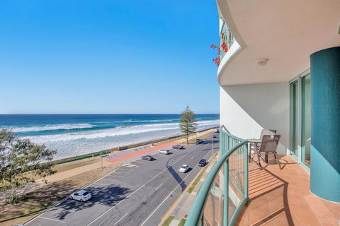 The Waterford On Main Beach - Surfers Paradise Gold Coast 15