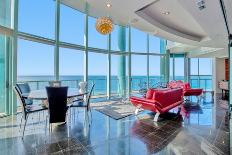 The Waterford On Main Beach - Surfers Paradise Gold Coast 44