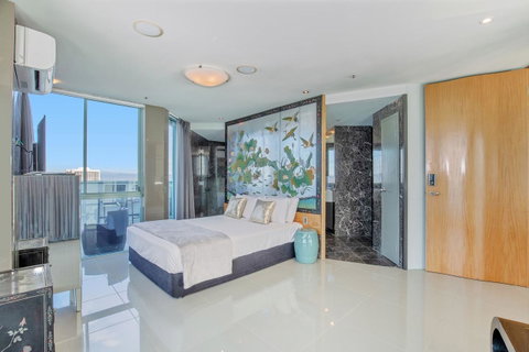 The Waterford On Main Beach - Surfers Paradise Gold Coast 37