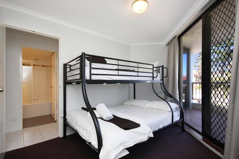 Spindrift On The Beach - Absolute Beachfront - Surfers Paradise Gold Coast 31
