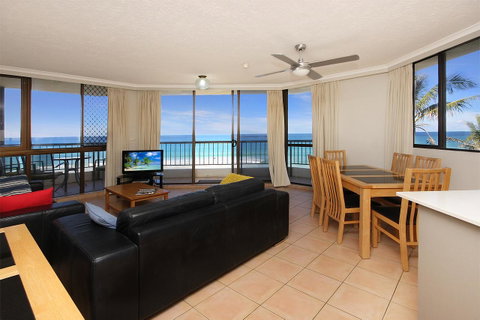 Spindrift On The Beach - Absolute Beachfront - Surfers Paradise Gold Coast 7