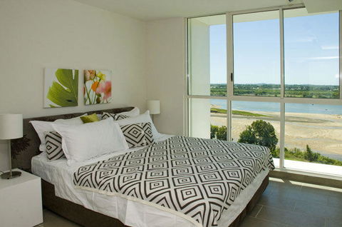 Lanai Riverside Apartments - Surfers Paradise Gold Coast 22