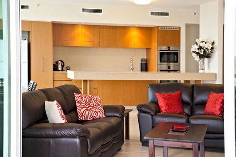 Lanai Riverside Apartments - Surfers Paradise Gold Coast 3